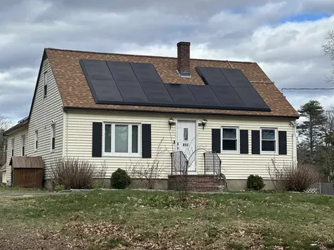 108 Forrest Street Plaistow NH 03865