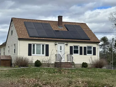 108 Forrest Street Plaistow NH 03865