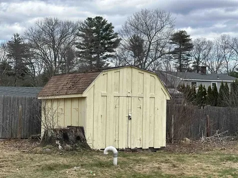 108 Forrest Street Plaistow NH 03865