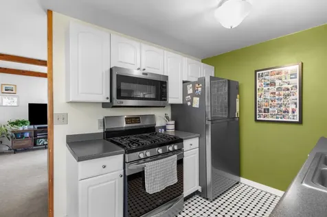 8 River Street Exeter NH 03833