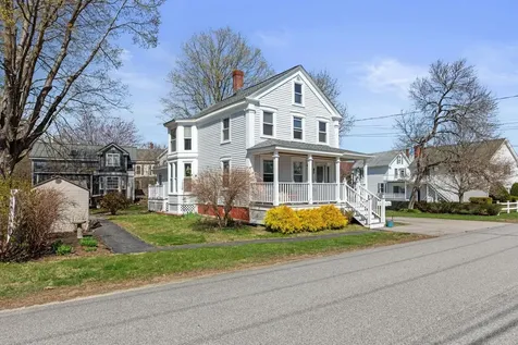 8 River Street Exeter NH 03833