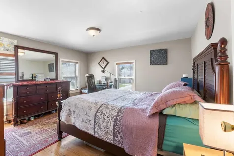 8 River Street Exeter NH 03833