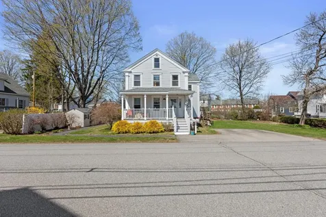 8 River Street Exeter NH 03833