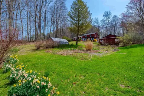 127 Turtle Pond Road Lee NH 03861