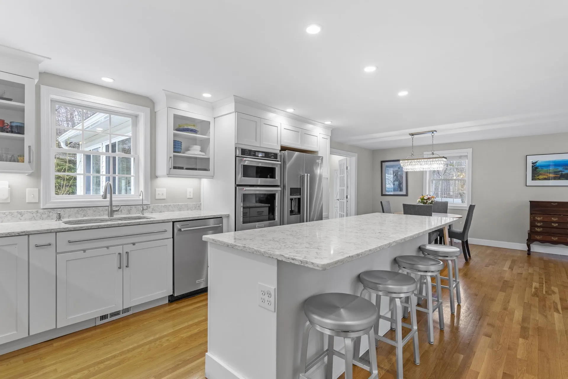 7 Sousa Boulevard Hudson NH 03051