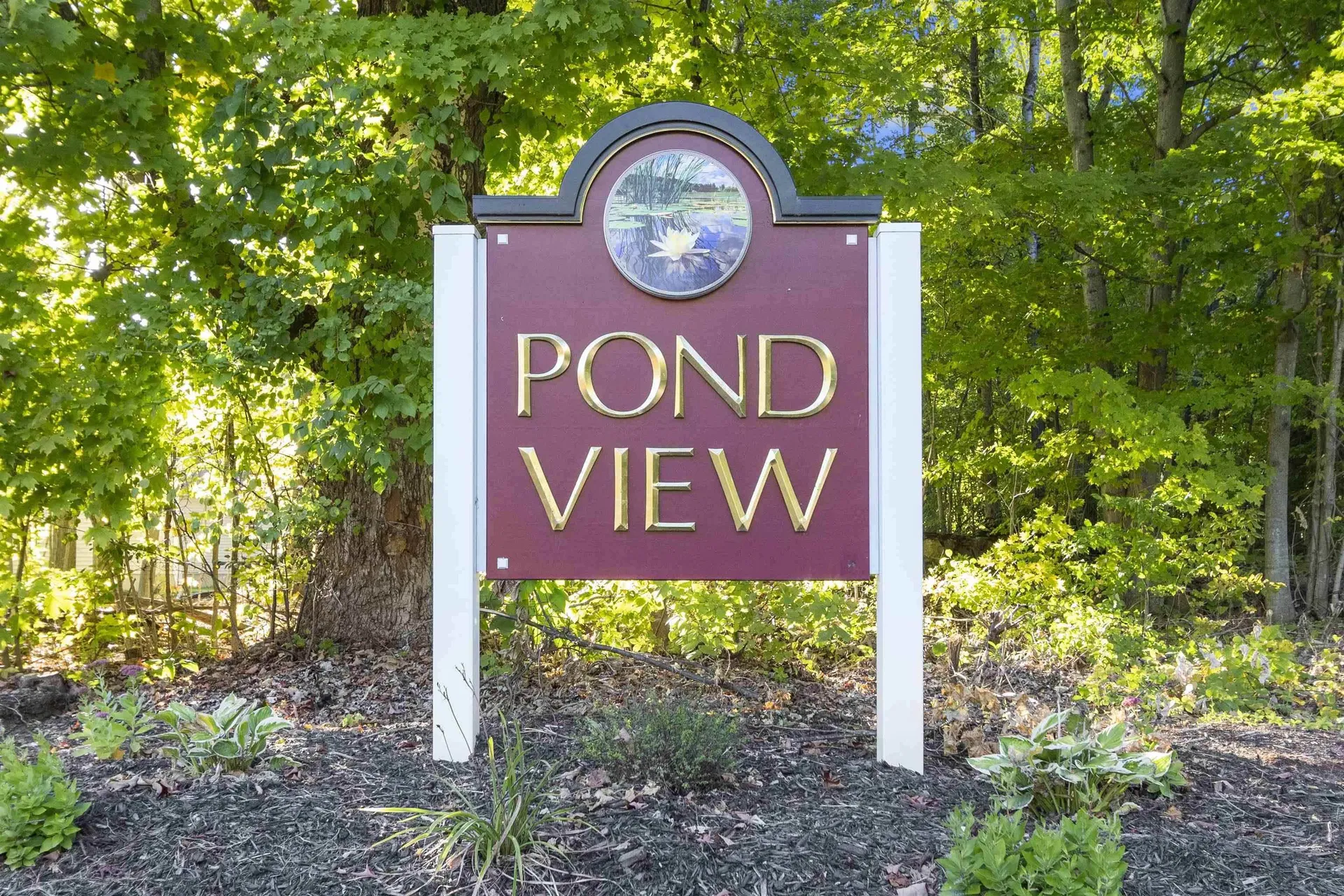 7 Sousa Boulevard Hudson NH 03051