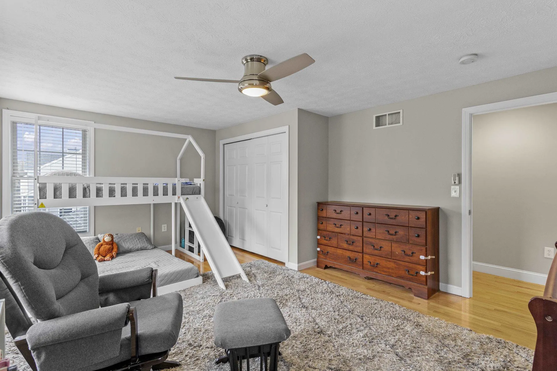 7 Sousa Boulevard Hudson NH 03051