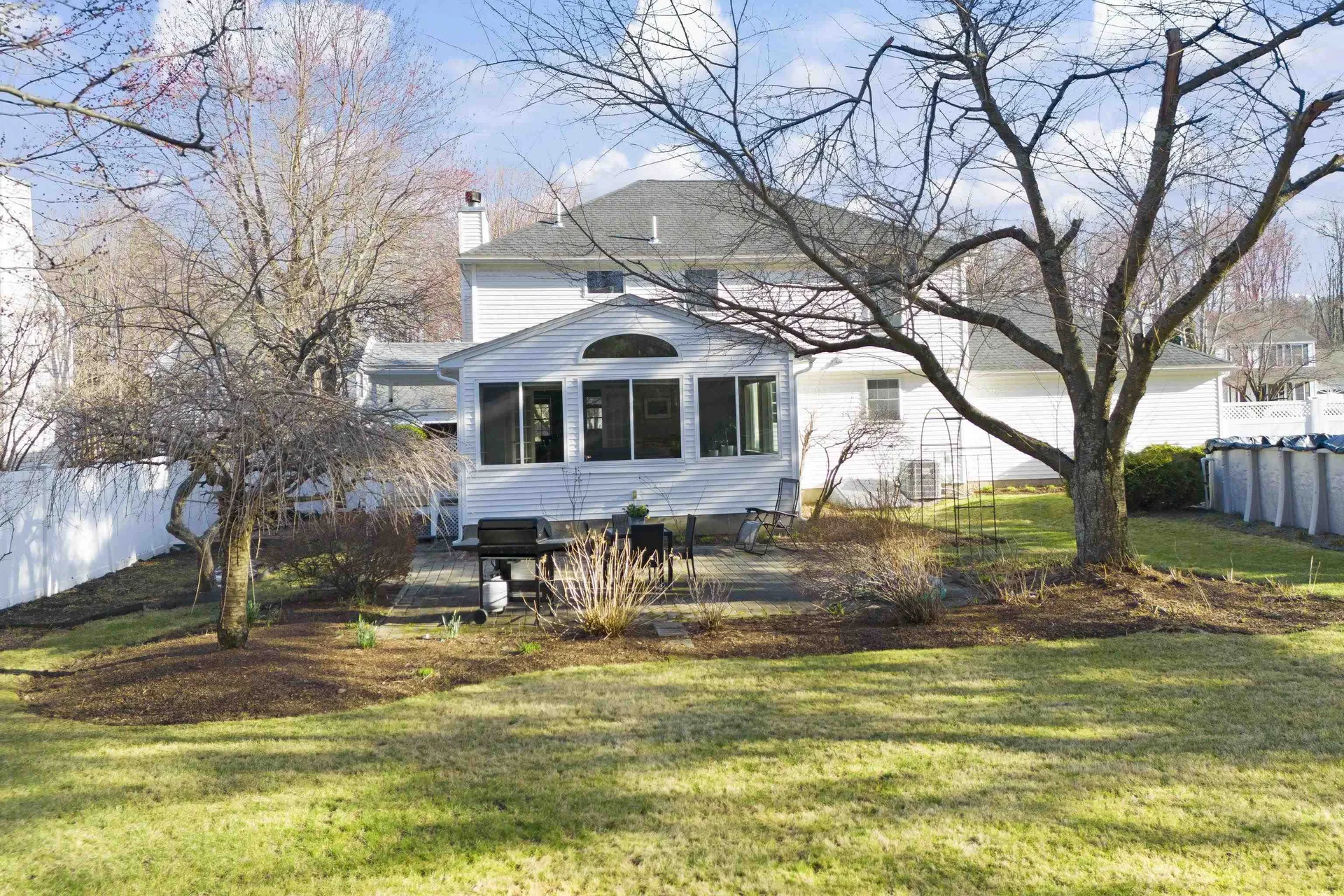 7 Sousa Boulevard Hudson NH 03051