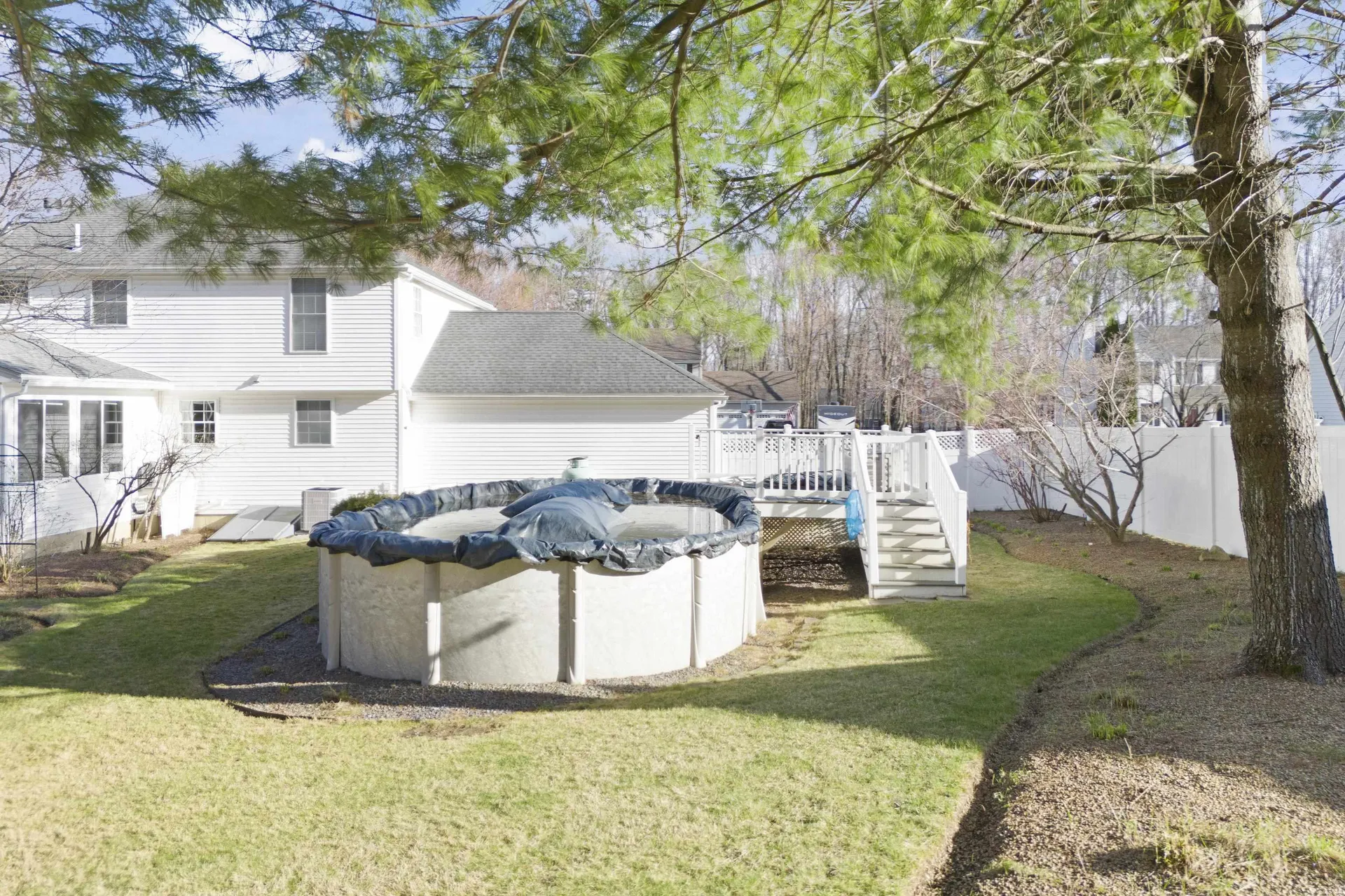 7 Sousa Boulevard Hudson NH 03051
