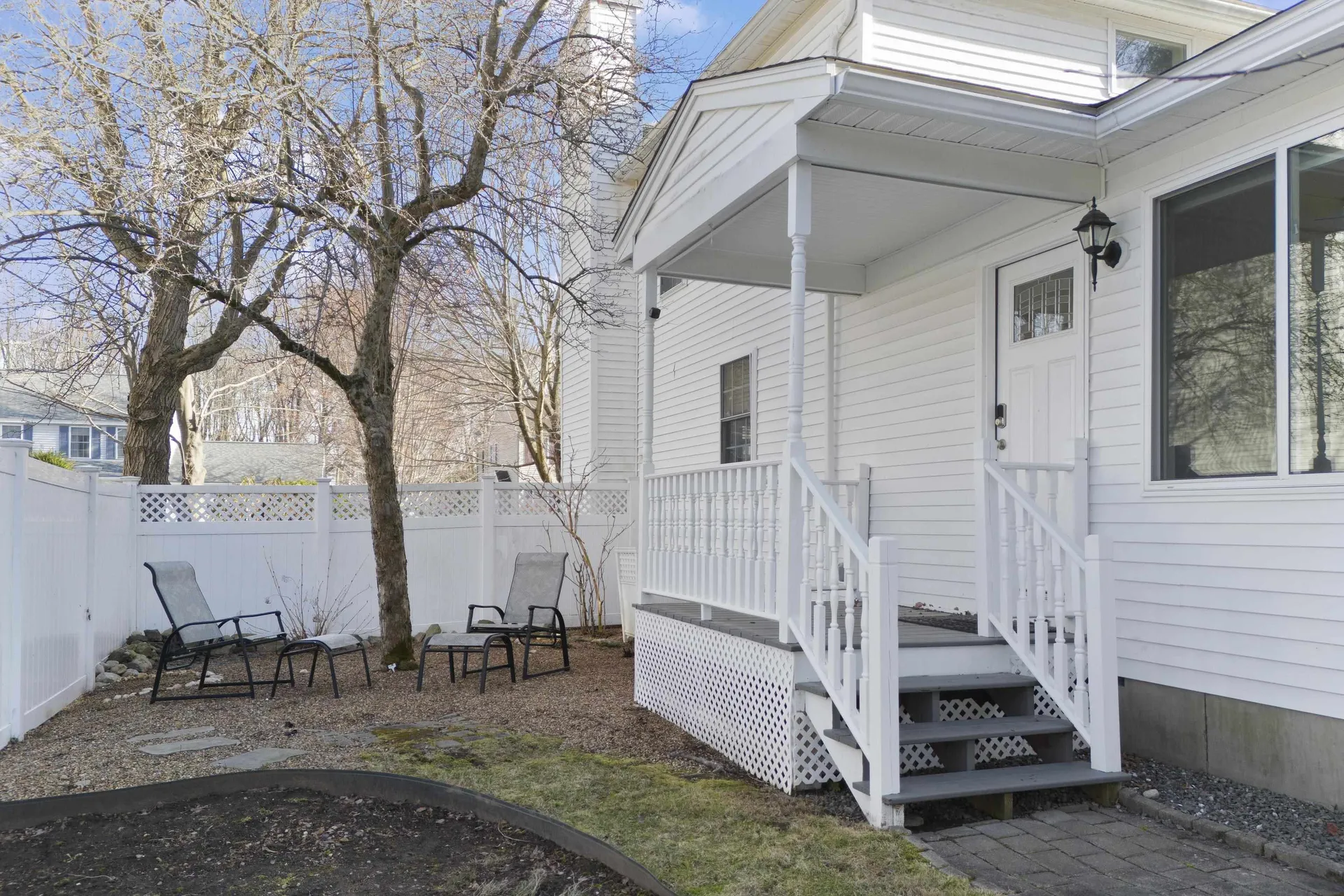 7 Sousa Boulevard Hudson NH 03051