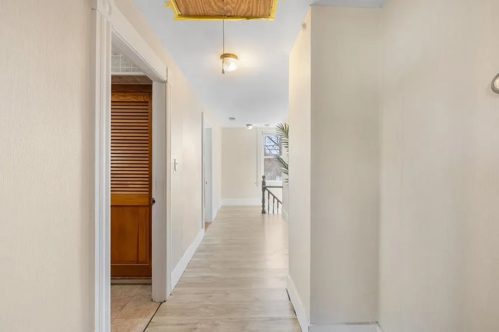 196 Ward Street Manchester NH 03104