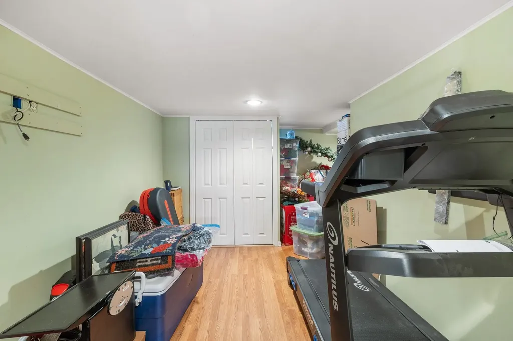 196 Ward Street Manchester NH 03104