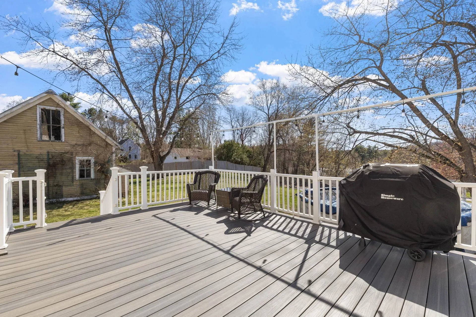 196 Ward Street Manchester NH 03104