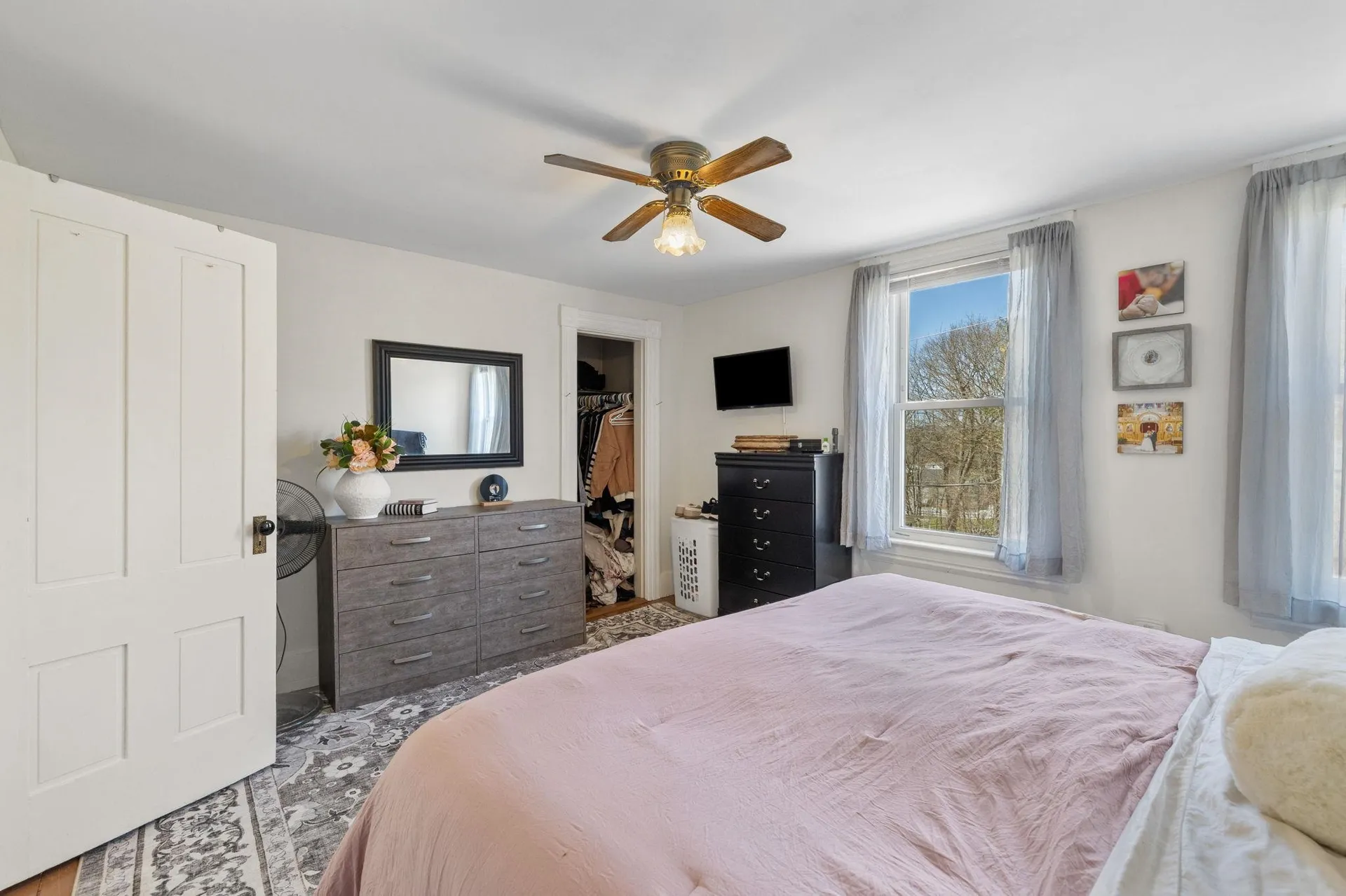 196 Ward Street Manchester NH 03104