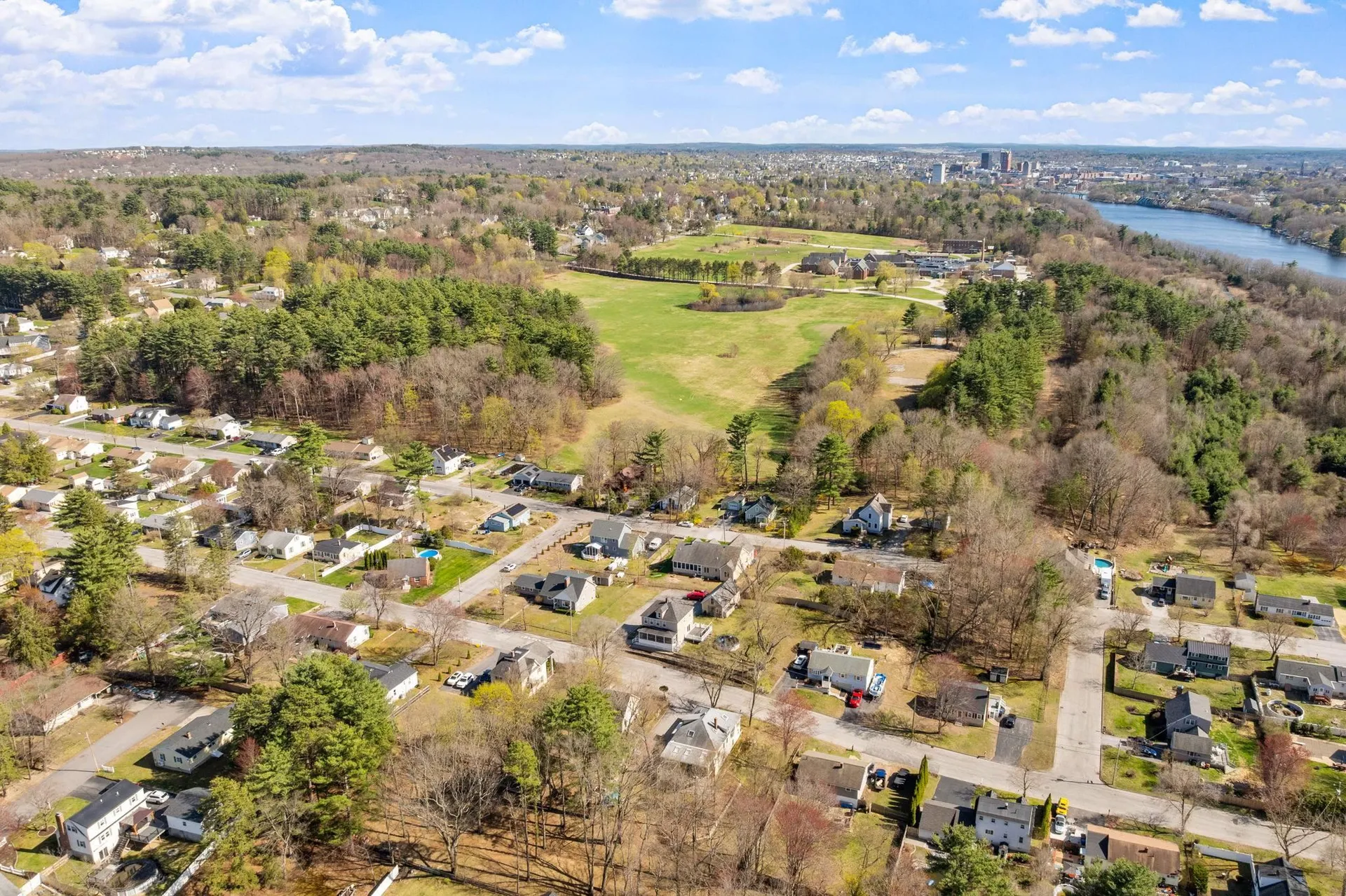 196 Ward Street Manchester NH 03104