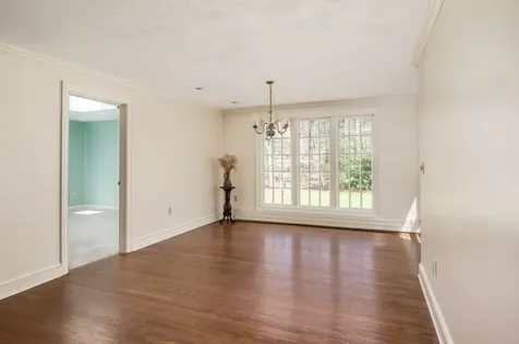 9 Oak Drive Hampton Falls NH 03844