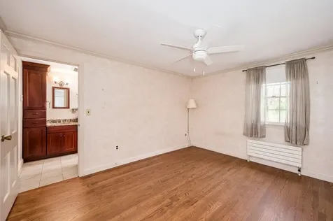 9 Oak Drive Hampton Falls NH 03844