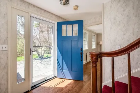 9 Oak Drive Hampton Falls NH 03844