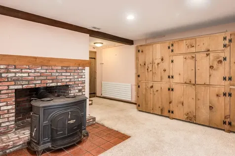 9 Oak Drive Hampton Falls NH 03844