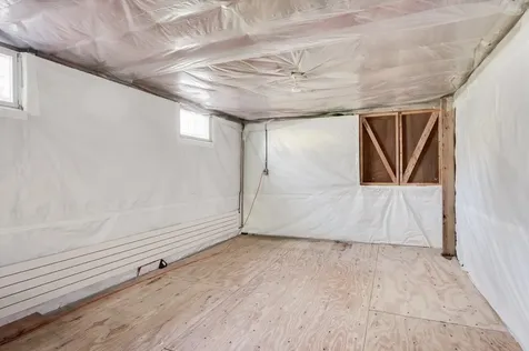 9 Oak Drive Hampton Falls NH 03844