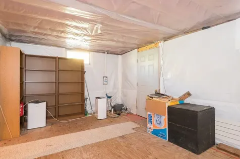 9 Oak Drive Hampton Falls NH 03844