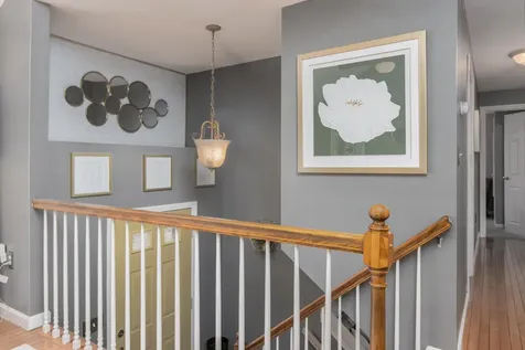 14 Settlers Lane Derry NH 03038