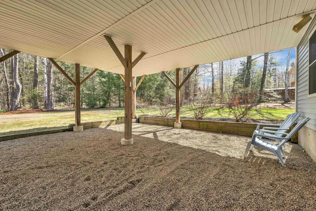 51 Winnipesaukee Drive Wolfeboro NH 03894