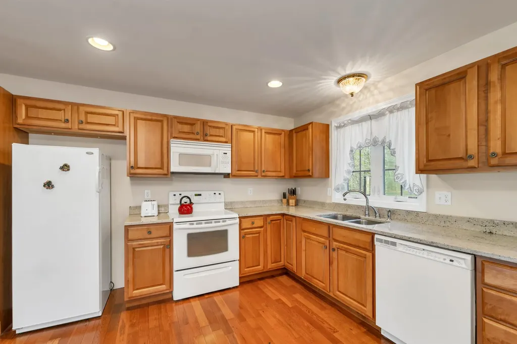 51 Winnipesaukee Drive Wolfeboro NH 03894