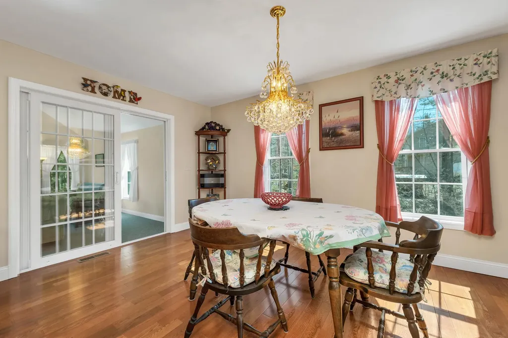 51 Winnipesaukee Drive Wolfeboro NH 03894