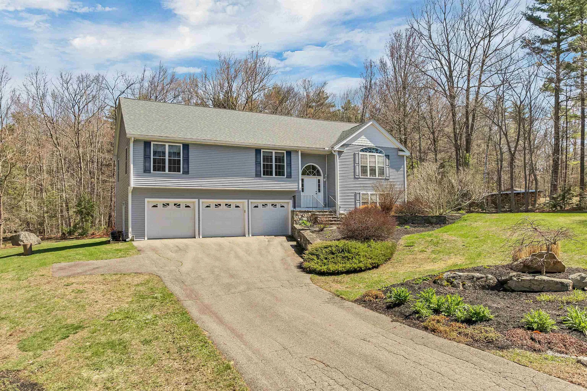 51 Winnipesaukee Drive Wolfeboro NH 03894