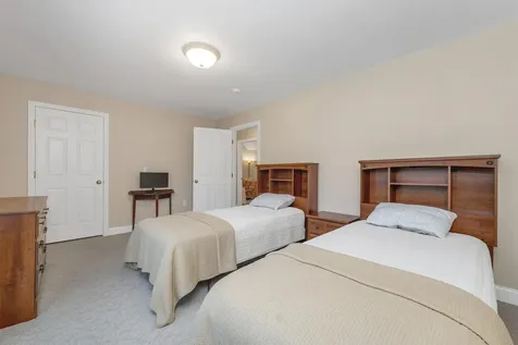 51 Winnipesaukee Drive Wolfeboro NH 03894