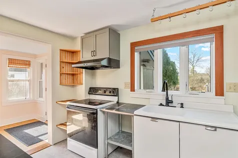 7 Niquette Court Winooski VT 05404