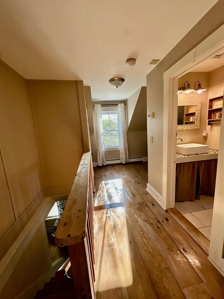 526 Northwest Road Canterbury NH 03224