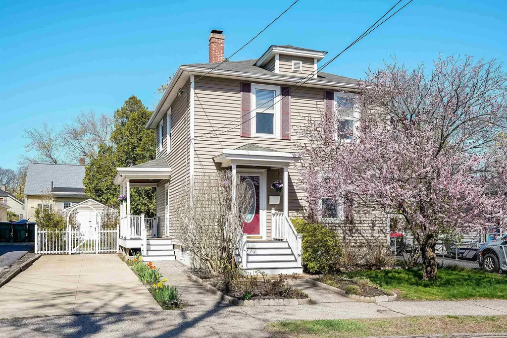 176 Cypress Street Manchester NH 03103