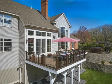 7 Champagne Terrace Bedford NH 03110