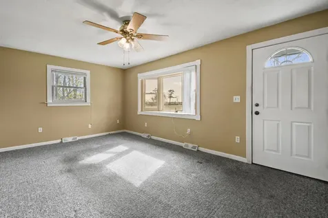 275 Walton Road Seabrook NH 03874
