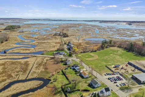 275 Walton Road Seabrook NH 03874