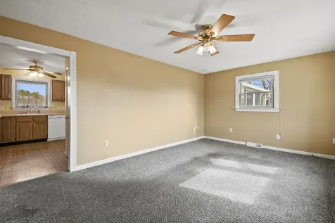 275 Walton Road Seabrook NH 03874