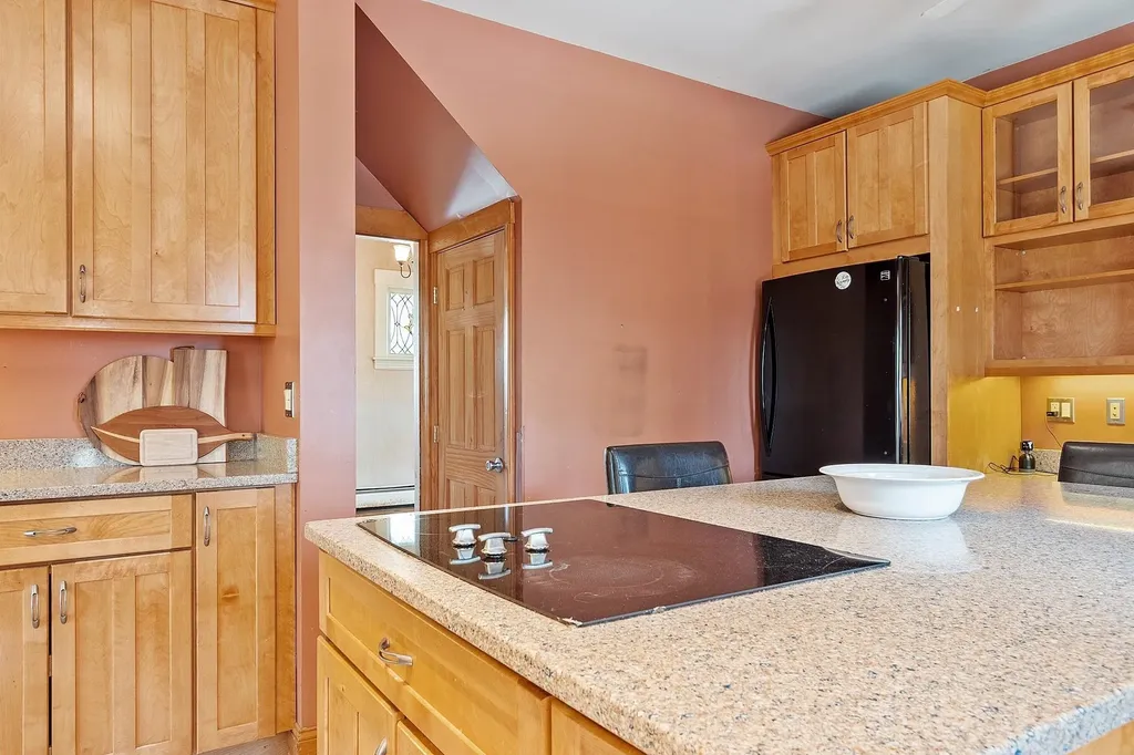 14 Granite Avenue Salem NH 03079