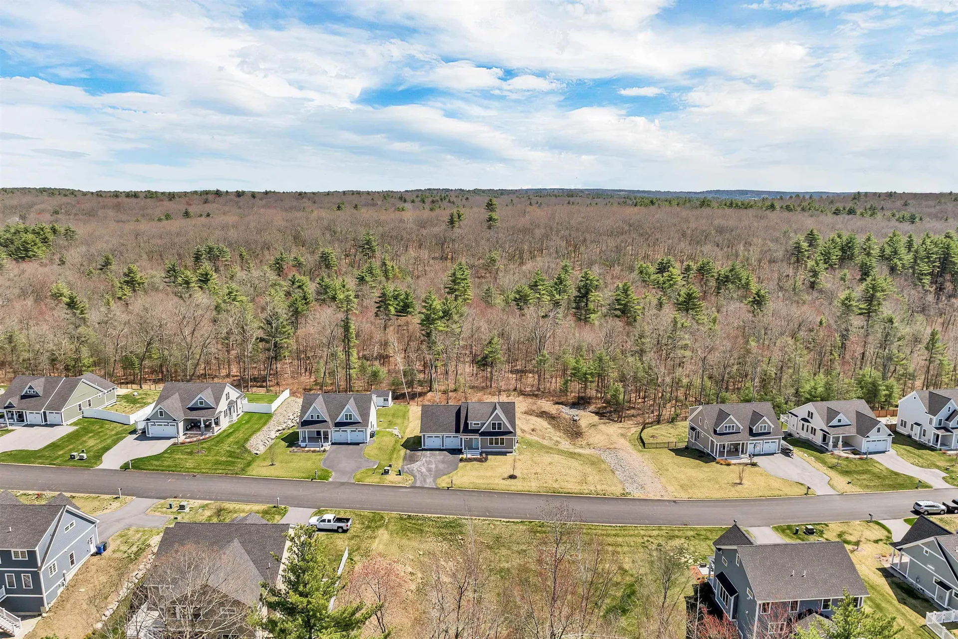 59 Clover Lane Londonderry NH 03053