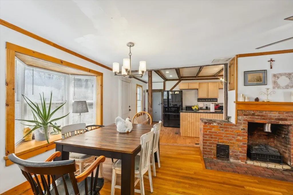 183 Nh Route 123 Marlow NH 03456-6319