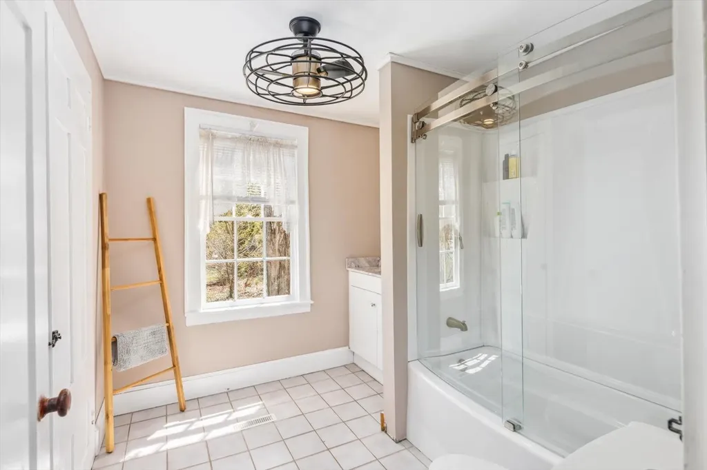 183 Nh Route 123 Marlow NH 03456-6319