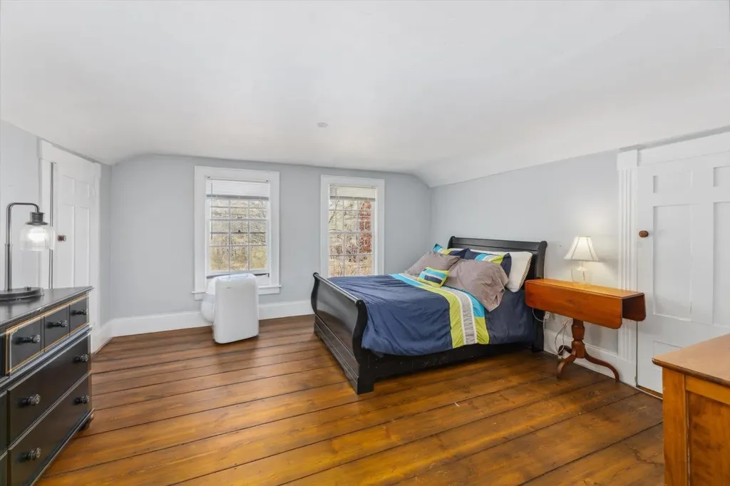 183 Nh Route 123 Marlow NH 03456-6319