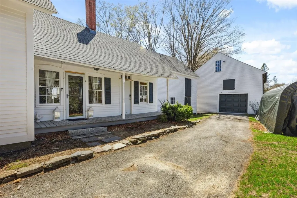 183 Nh Route 123 Marlow NH 03456-6319