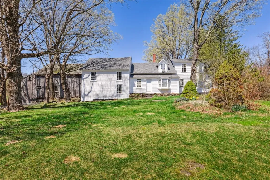 183 Nh Route 123 Marlow NH 03456-6319