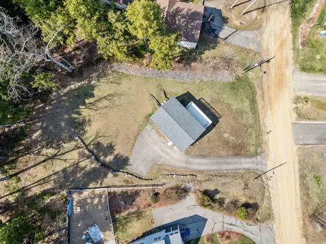 22 Shelburne Lane Barnstead NH 03225