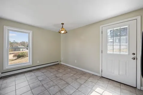 22 Shelburne Lane Barnstead NH 03225