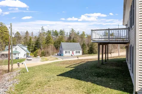 22 Shelburne Lane Barnstead NH 03225