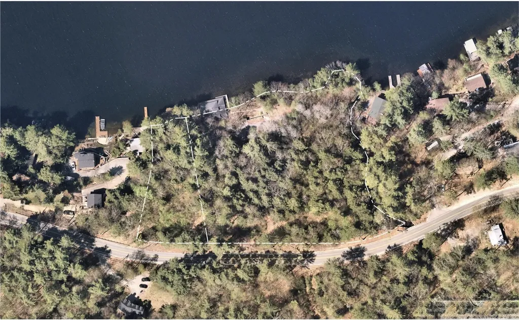 21 Silver Cascade Way Alton NH 03810