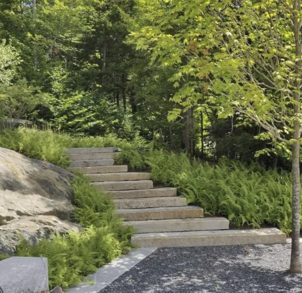 21 Silver Cascade Way Alton NH 03810